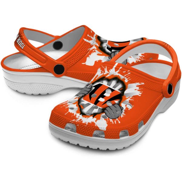 Custom Cincinnati Bengals Gripping Hand Crocs Latest Model