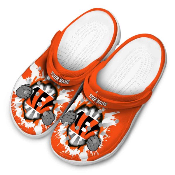 Custom Cincinnati Bengals Gripping Hand Crocs Trendy