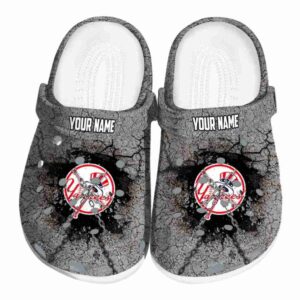 Custom New York Yankees Cracked Ground Texture Crocs Best selling