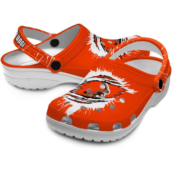 Customized Cleveland Browns Splash Motif Background Crocs Latest Model