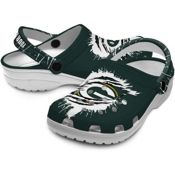 Customized Green Bay Packers Splash Motif Background Crocs Latest Model