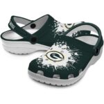 Customized Green Bay Packers Splatter Background Crocs Best selling