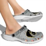 Customized Iowa Hawkeyes Cracked Texture Crocs Best selling