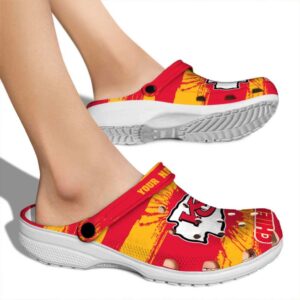 Customized Kansas City Chiefs Paint Splatter Graphics Crocs High quality