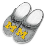 Customized Michigan Wolverines Cracked Texture Crocs Best selling