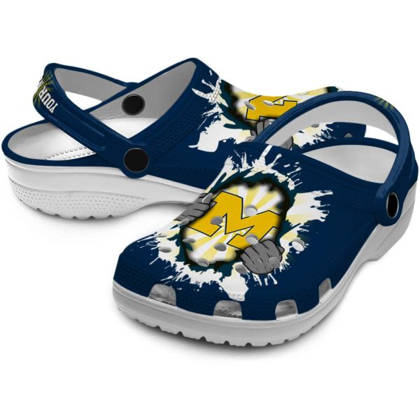 Customized Michigan Wolverines Gripping Hand Crocs Latest Model