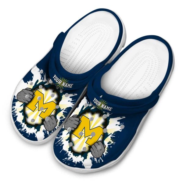 Customized Michigan Wolverines Gripping Hand Crocs Trendy