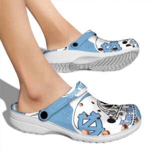 Customized North Carolina Tar Heels Football Helmet Crocs High quality