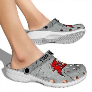 Customized Tampa Bay Buccaneers Cracked Texture Crocs High quality