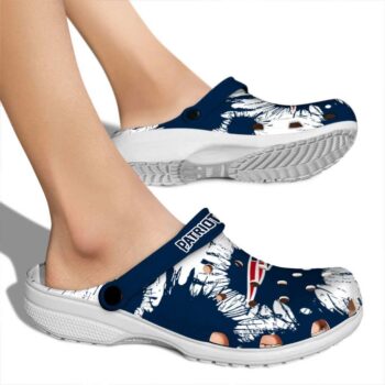 New England Patriots Splatter Graphics Crocs High quality