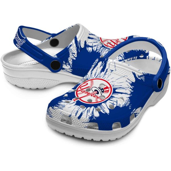 New York Yankees Splatter Graphics Crocs Latest Model