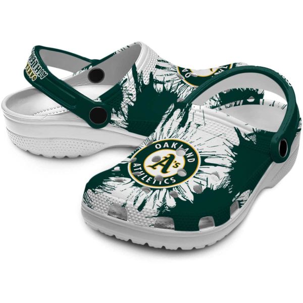 Oakland Athletics Splatter Graphics Crocs Latest Model