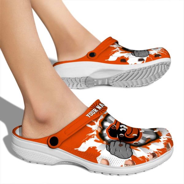 Personalized Baltimore Orioles Gripping Hand Crocs High quality