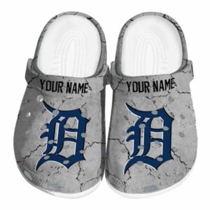 Personalized Detroit Tigers Cracked Texture Crocs Best selling
