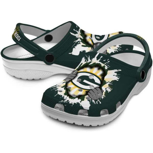 Personalized Green Bay Packers Gripping Hand Crocs Latest Model