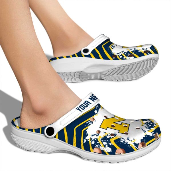 Personalized Michigan Wolverines Zigzag Paint Burst Crocs High quality