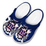 Personalized New York Giants Gripping Hand Crocs Best selling