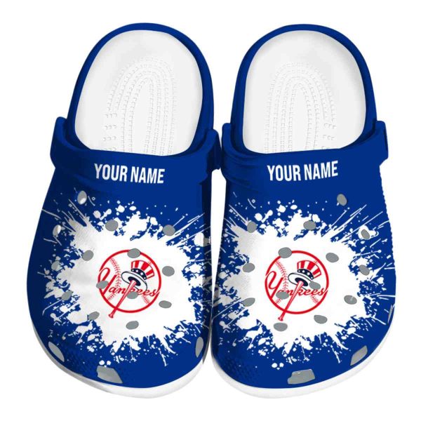 Personalized New York Yankees Splatter Background Crocs Best selling