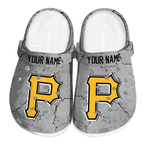 Personalized Pittsburgh Pirates Cracked Texture Crocs Best selling