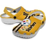 Personalized Pittsburgh Steelers Contrasting Stripes Crocs Best selling
