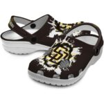 Personalized San Diego Padres Gripping Hand Crocs Best selling