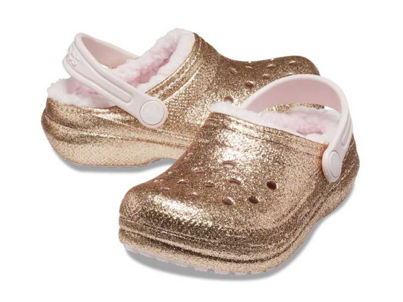 Another classy color for women is Rose Gold (Source: World of Clog)
