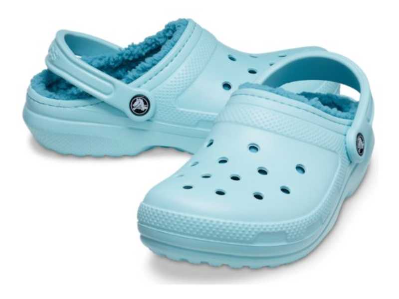 Sky Blue Crocs brings the summer vibe for girls (Source: Blanc)