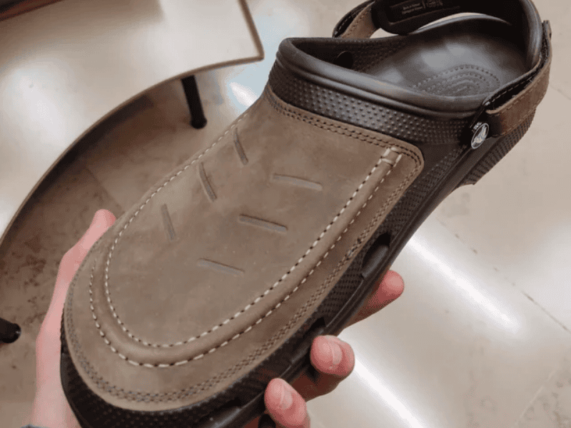 Use a leather conditioner for your Crocs to shine Use a leather conditioner for your Crocs to shine
