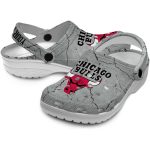 personalized chicago bulls cracked texture crocs fashion forward