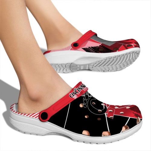 cincinnati bearcats geometric background clog fashion forward