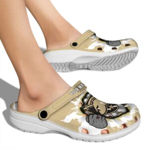 customized army black knights gripping hand clog fashion forward