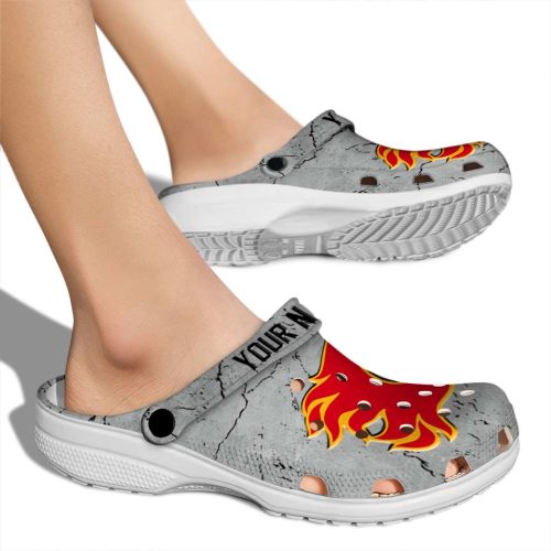 customized calgary flames cracked texture clog fashion forward