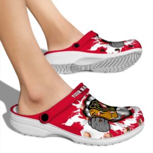customized chicago blackhawks gripping hand clog fashion forward