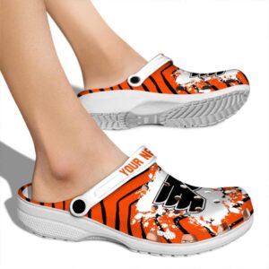 customized philadelphia flyers zigzag paint burst clog fashion forward