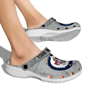 customized winnipeg jets cracked texture clog fashion forward
