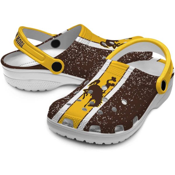 customized wyoming cowboys vertical stripes clog high quality