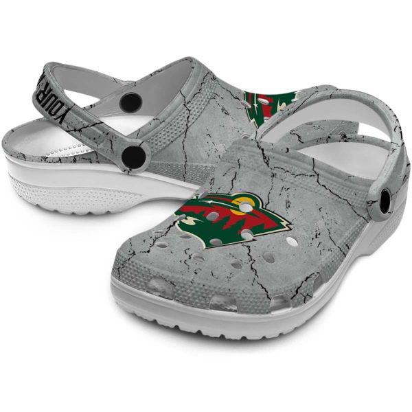 personalized minnesota wild cracked texture clog high quality