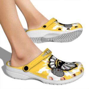 personalized southern miss golden eagles gripping hand clog fashion forward