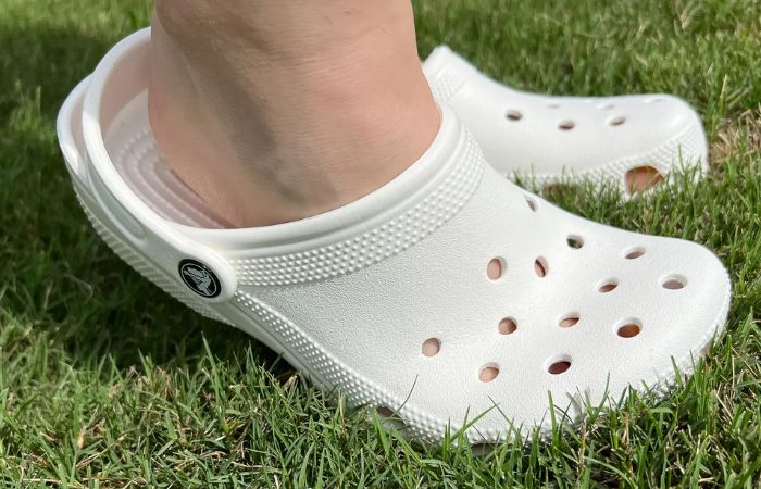 Personal Experiences of Crocs on Thrilling Rides Personal Experiences of Crocs on Thrilling Rides