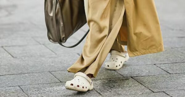 Are Crocs good for walking Pure Wow