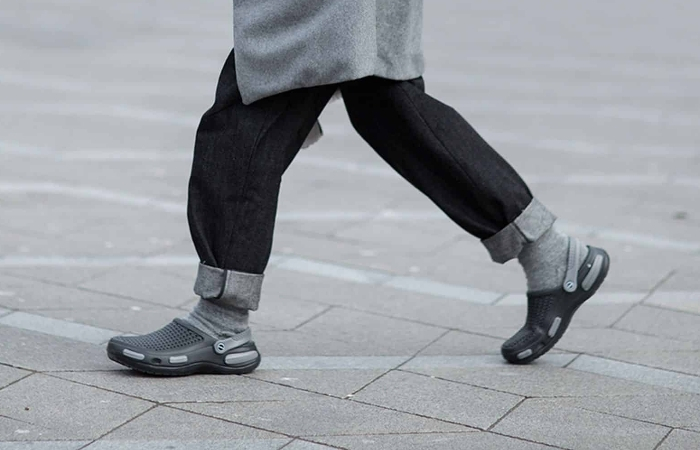 Choose the size that fits your feet Popular Wow