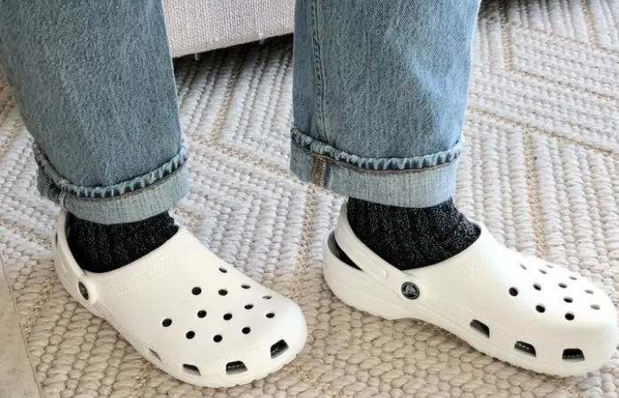 Crocs are perfect for walking great outlet.shop