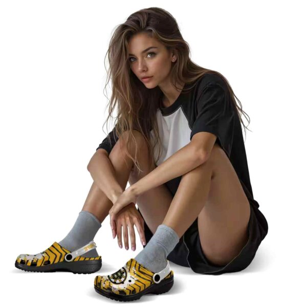 custom boston bruins zigzag paint burst clog premium grade