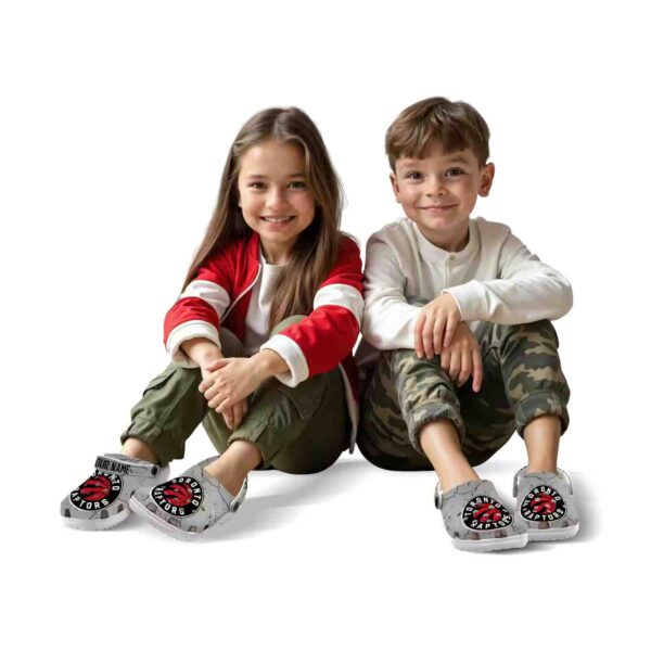 custom toronto raptors cracked texture clog fashion forward