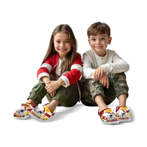 custom usc trojans football helmet crocs fashion forward