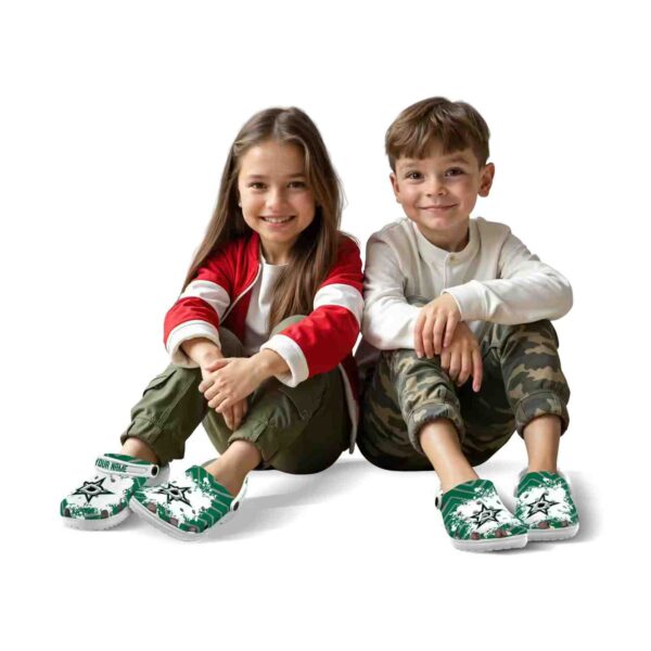 customized dallas stars zigzag paint burst clog fashion forward