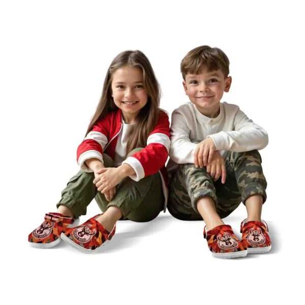 customized milwaukee bucks autumn leaves clog fashion forward
