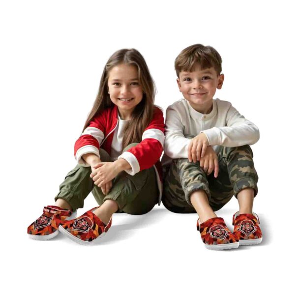 customized new mexico lobos autumn leaves clog fashion forward