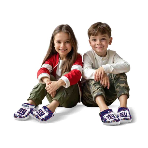 customized new york giants zigzag paint burst crocs fashion forward