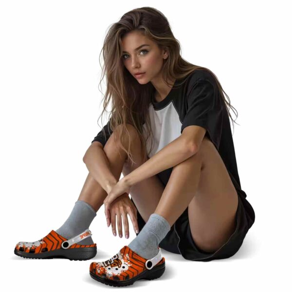 personalized bowling green falcons zigzag paint burst clog premium grade
